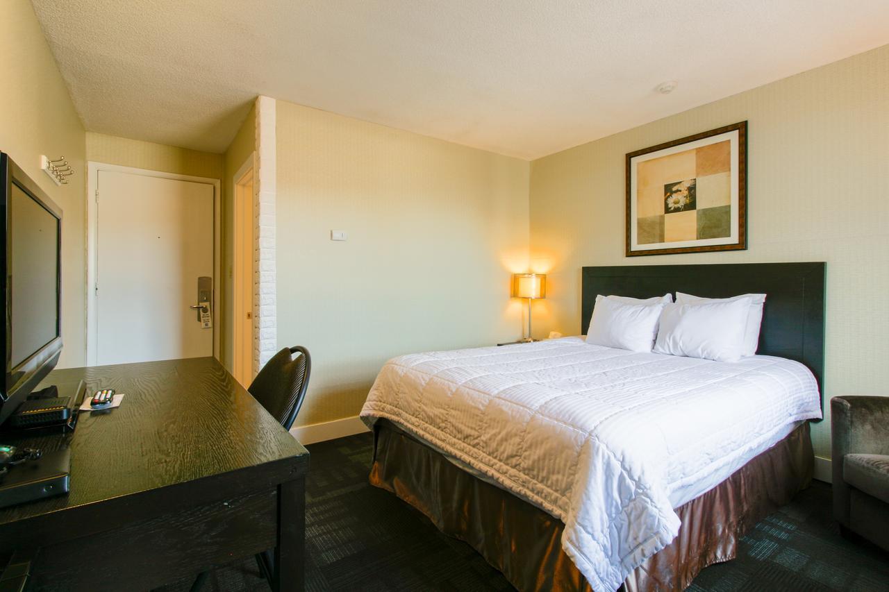 Hotel Moncton Eksteriør bilde