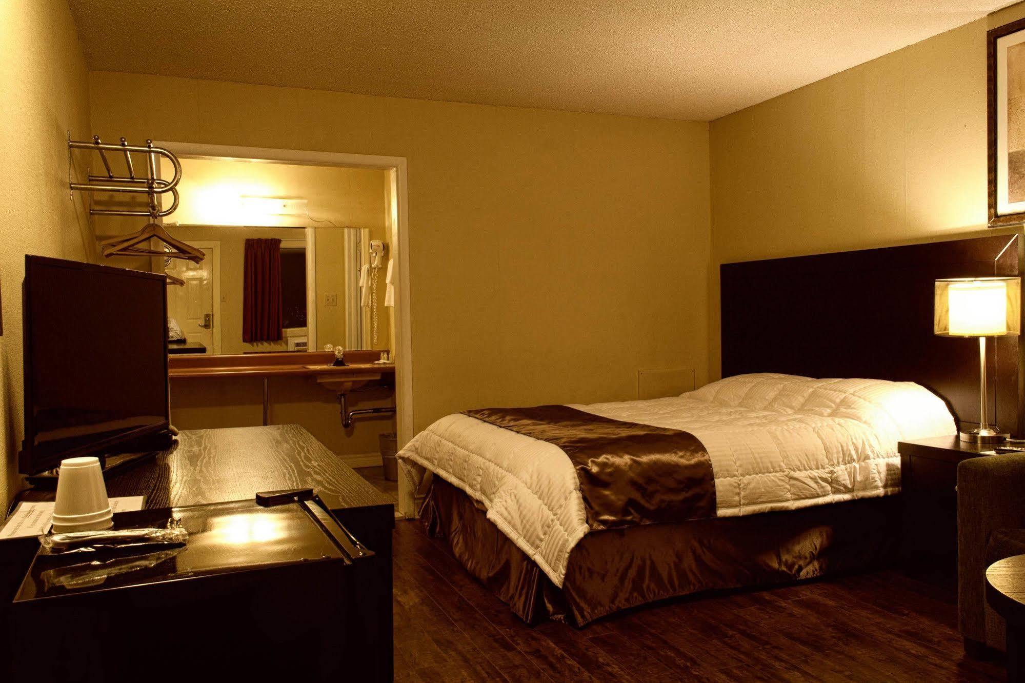 Hotel Moncton Eksteriør bilde