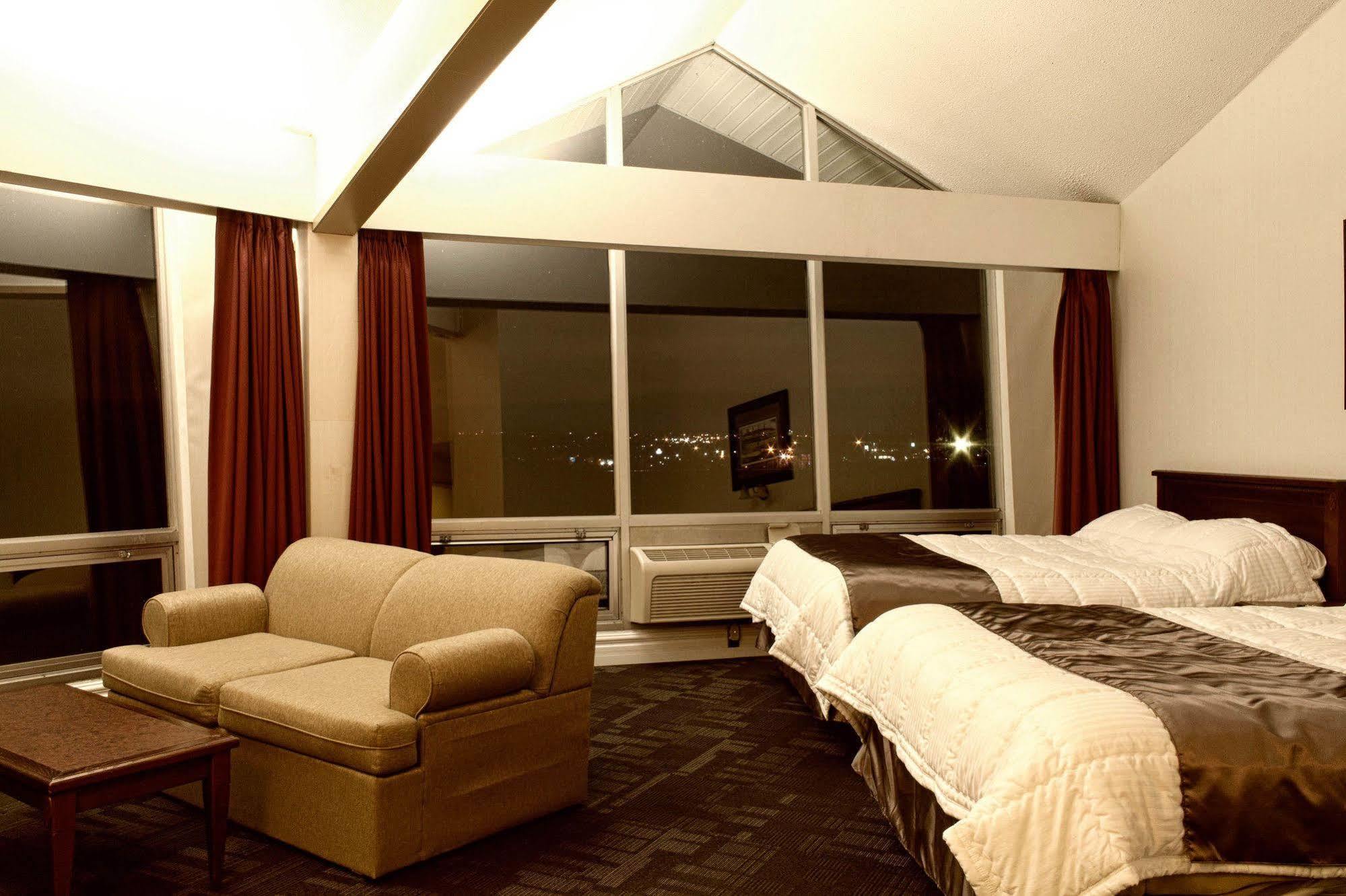 Hotel Moncton Eksteriør bilde