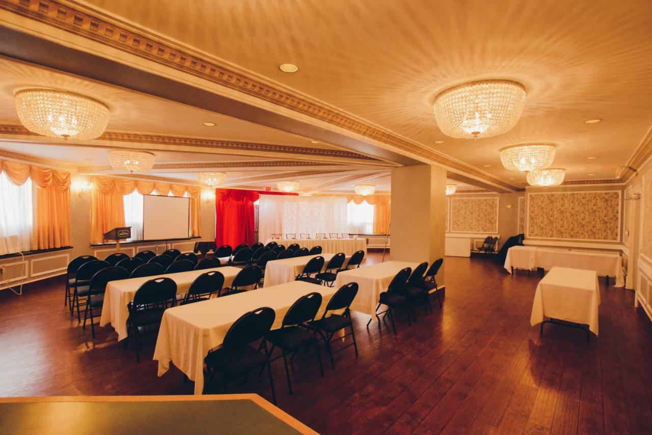 Hotel Moncton Eksteriør bilde